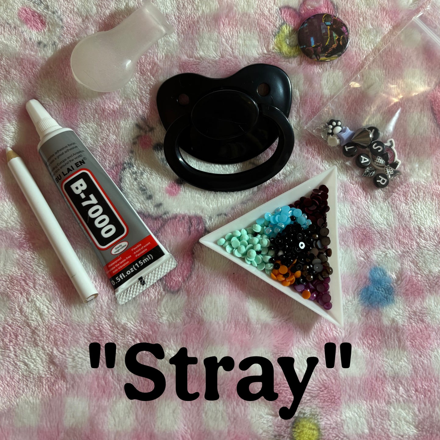“Stray” Adult Pacifier DIY Kit