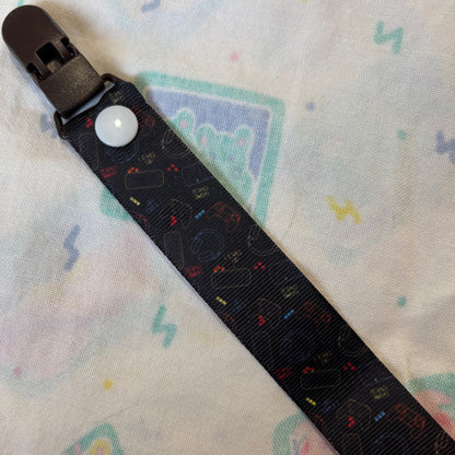 Assorted Adult Pacifier Clip 3